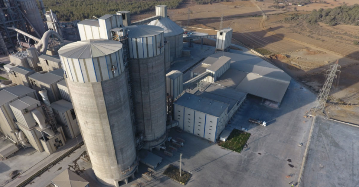 Çimento Silo 2